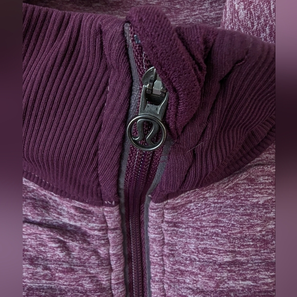 Lululemon Run Your Heart Out Half Zip Ruffles Cuffins Zip Pocket - Picture 5 of 12